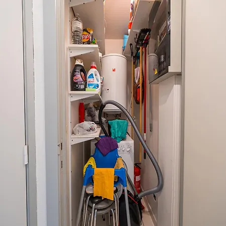 With 2 Bedrooms And Sea View