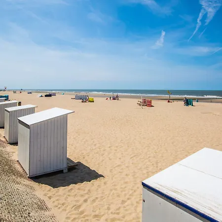 Apartment With 2 Bedrooms And Sea View Middelkerke