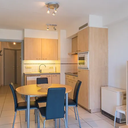 With 2 Bedrooms And Sea View Middelkerke
